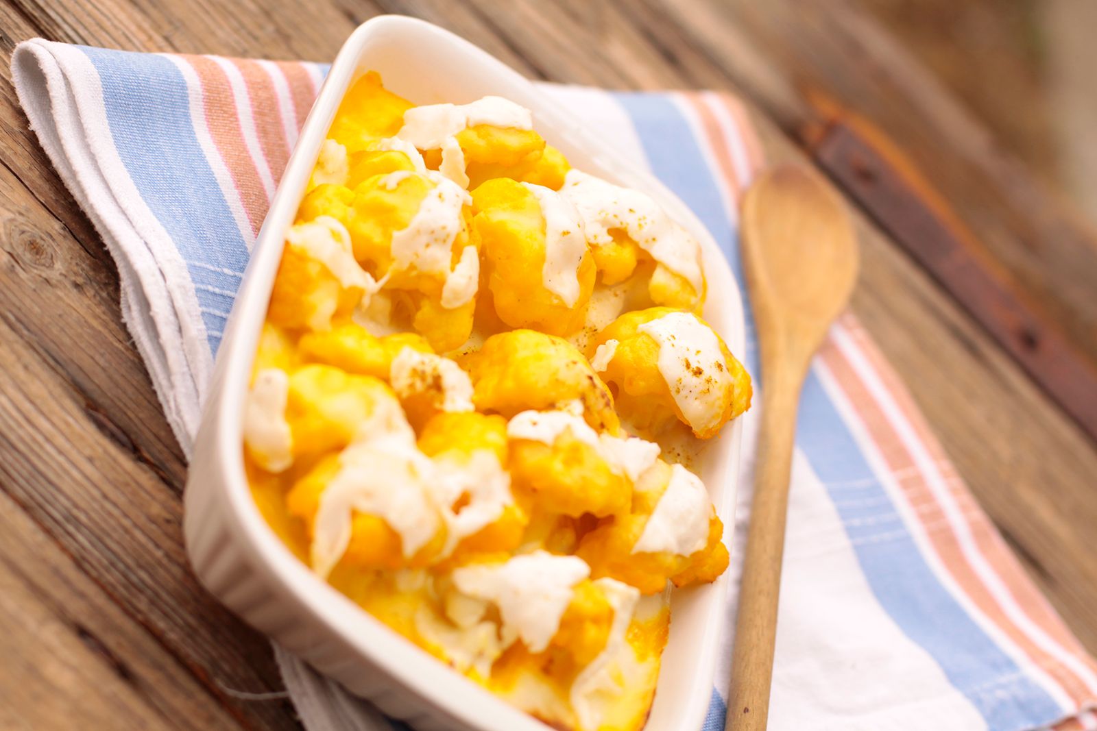 Cauliflower with curry au gratin