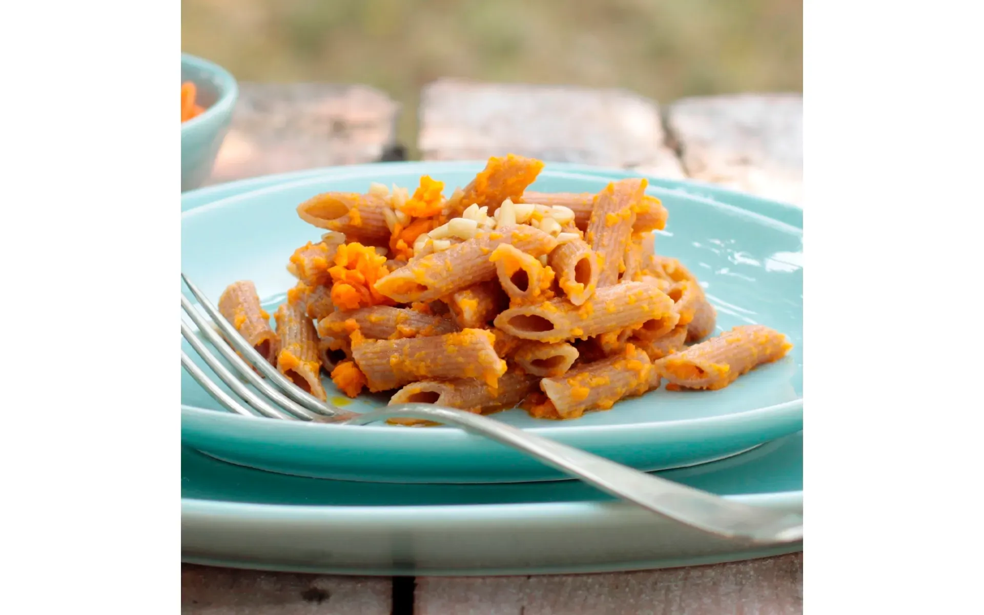 Pennette con carote e pinoli