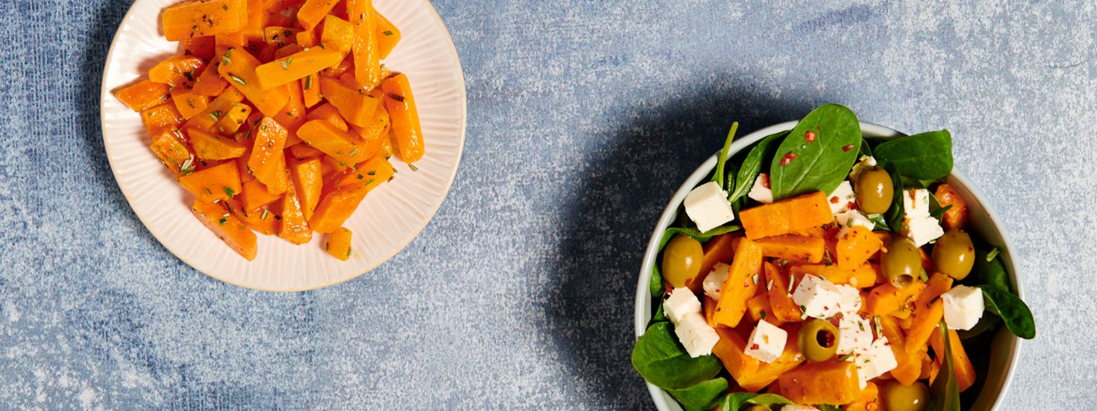 Salad with baby spinach, country-style carrots and marinated feta cheese